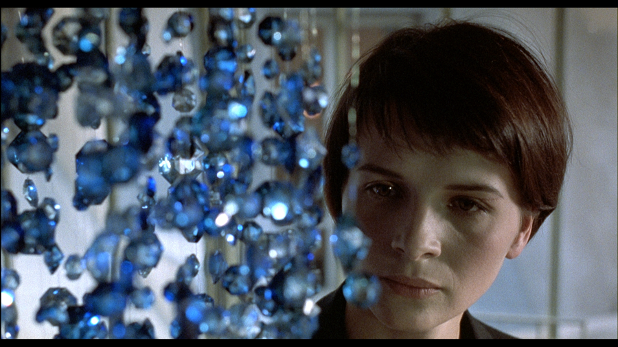 Three Colours: Blue (1993)