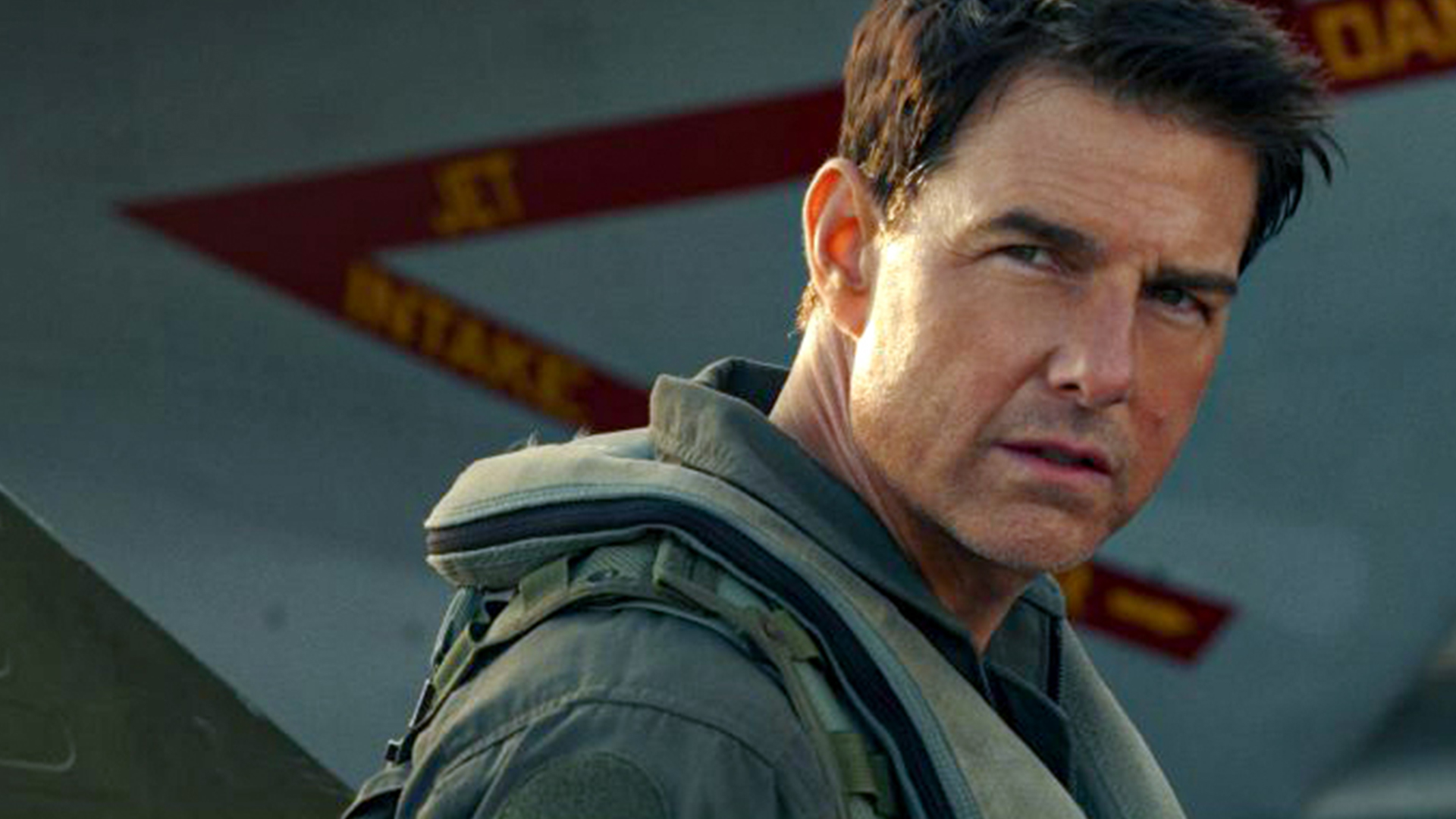 TOP GUN: MAVERICK REVIEW: TOM CRUISE SOARS IN AN ACTION SEQUEL FOR THE AGES
