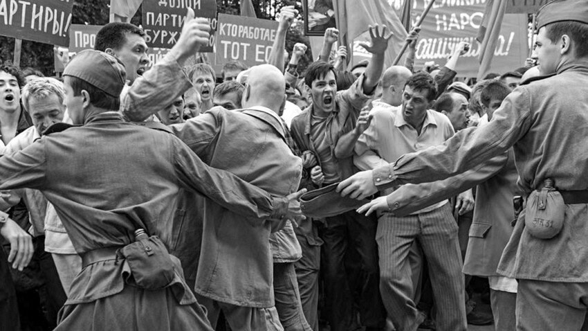 Dear Comrades! (2021)